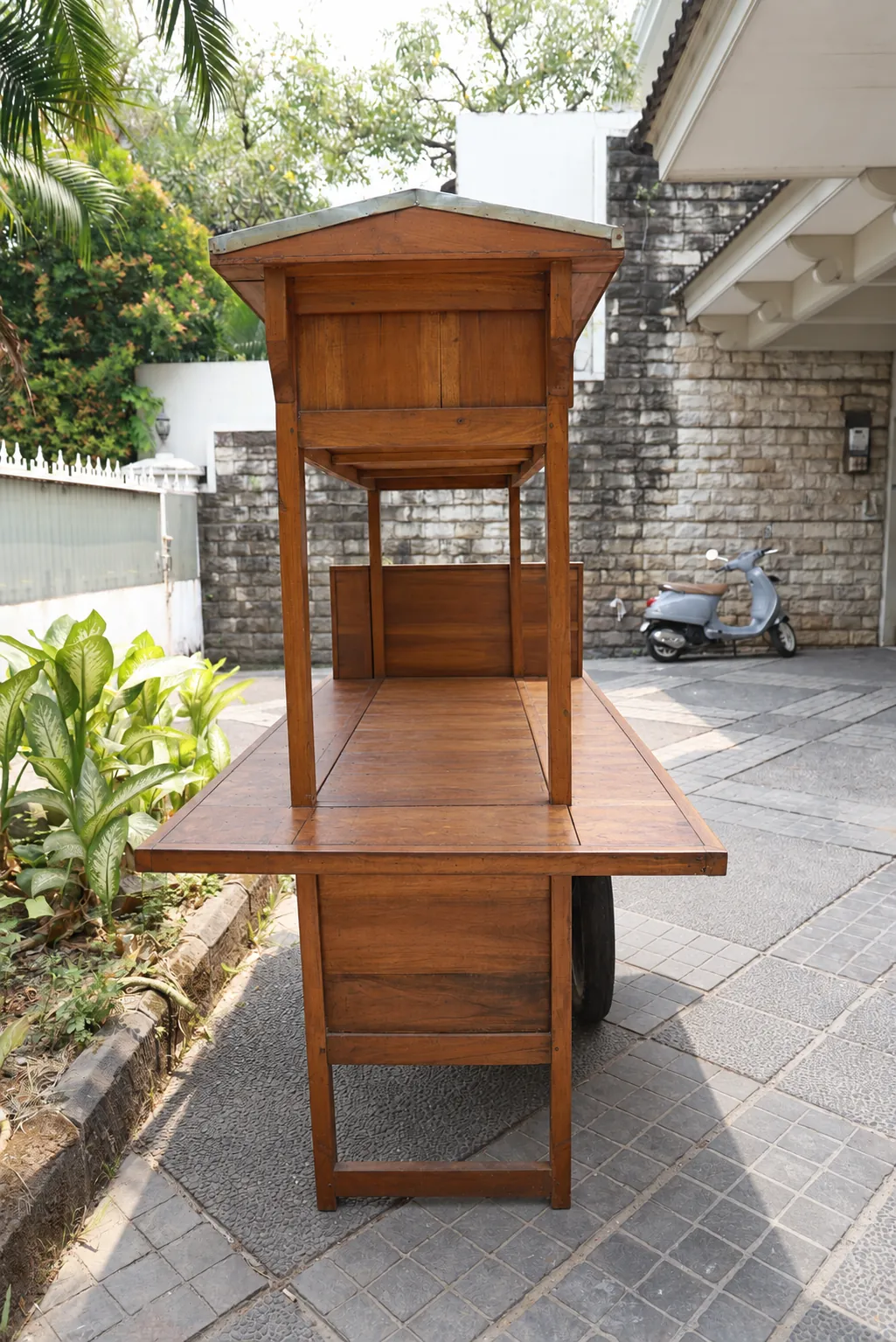 Angkringan, Rhumb Studio